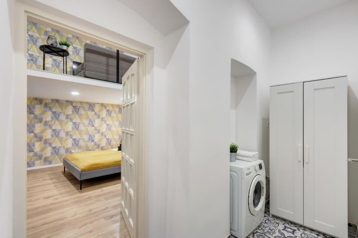 - New - Modern Apartman Budapest