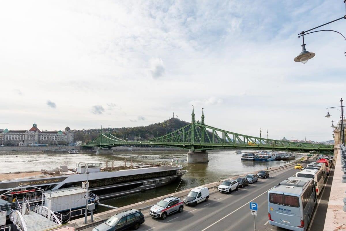 - New - Modern * Budapešť
